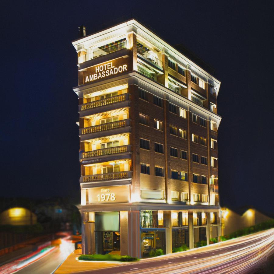 Hotel Ambassador By Ace Hotels Katmandu Eksteriør billede