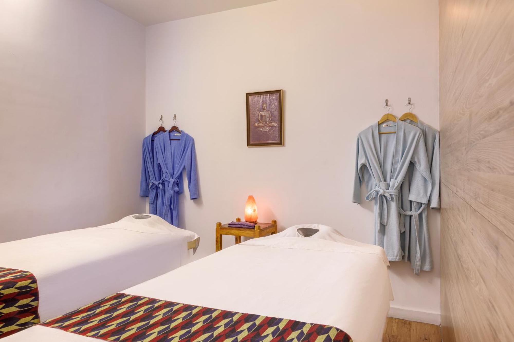 Hotel Ambassador By Ace Hotels Katmandu Eksteriør billede